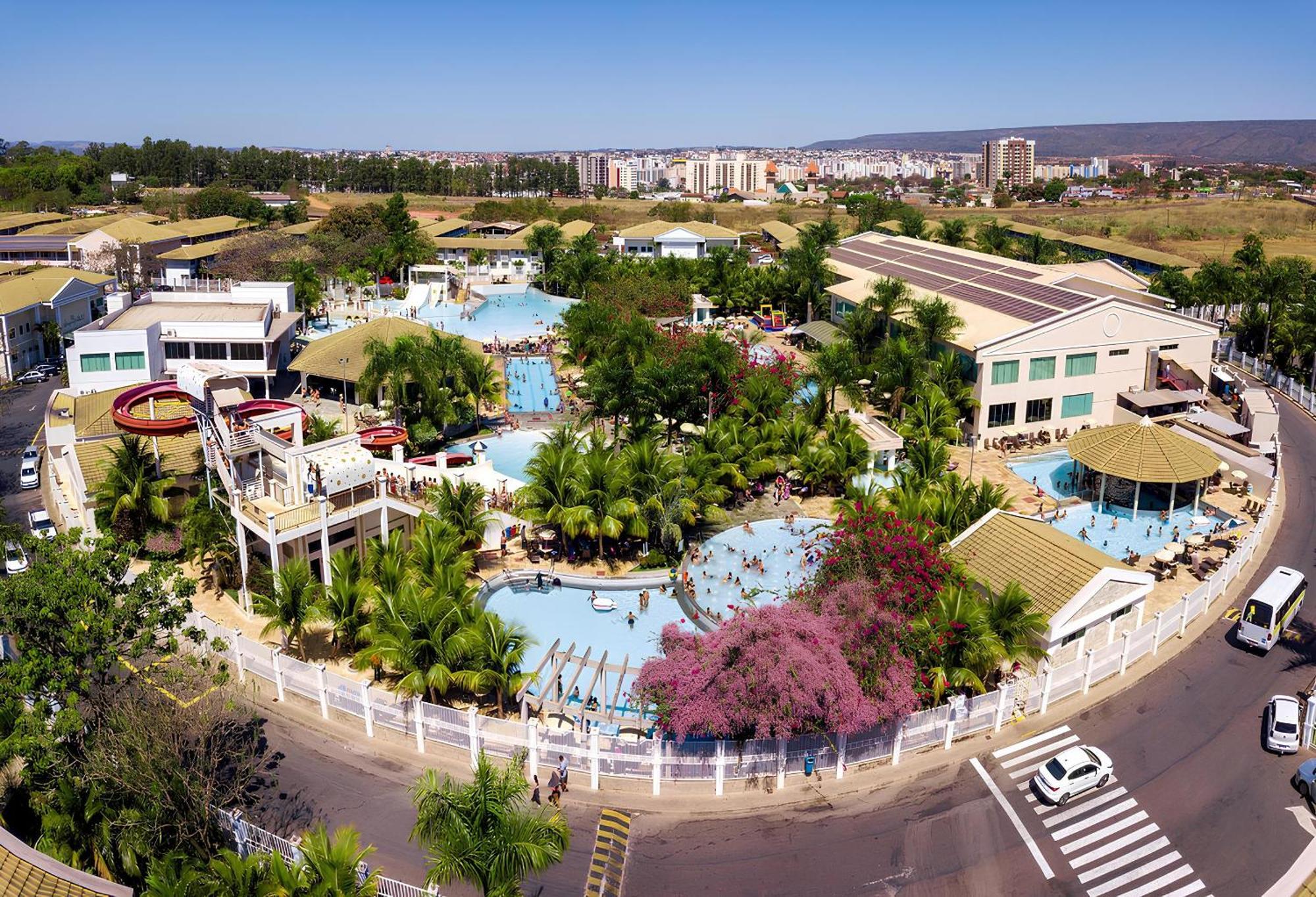 Diroma Lacqua I II Ii IV V Apartment Caldas Novas Exterior photo